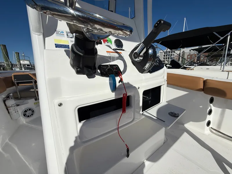 Slide: The Image of NauticStar 242 Offshore 2025 - 12