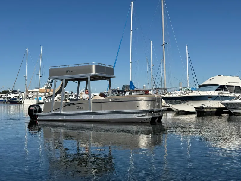 Slide: The Image of Tahoe Cascade Platinum Cruise Funship - 25' 2023 - 2