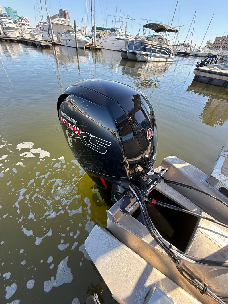 Slide: The Image of Tahoe Cascade Platinum Cruise Funship - 25' 2023 - 20