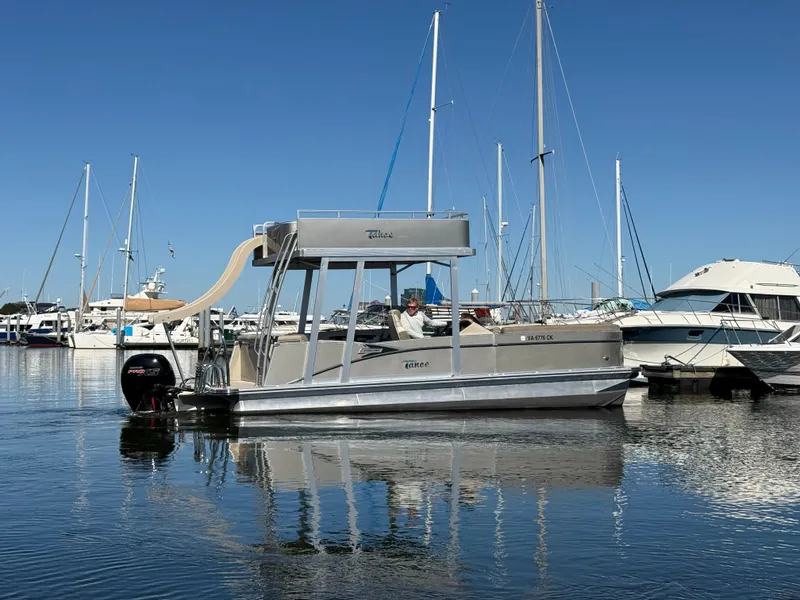 Slide: The Image of Tahoe Cascade Platinum Cruise Funship - 25' 2023 - 31