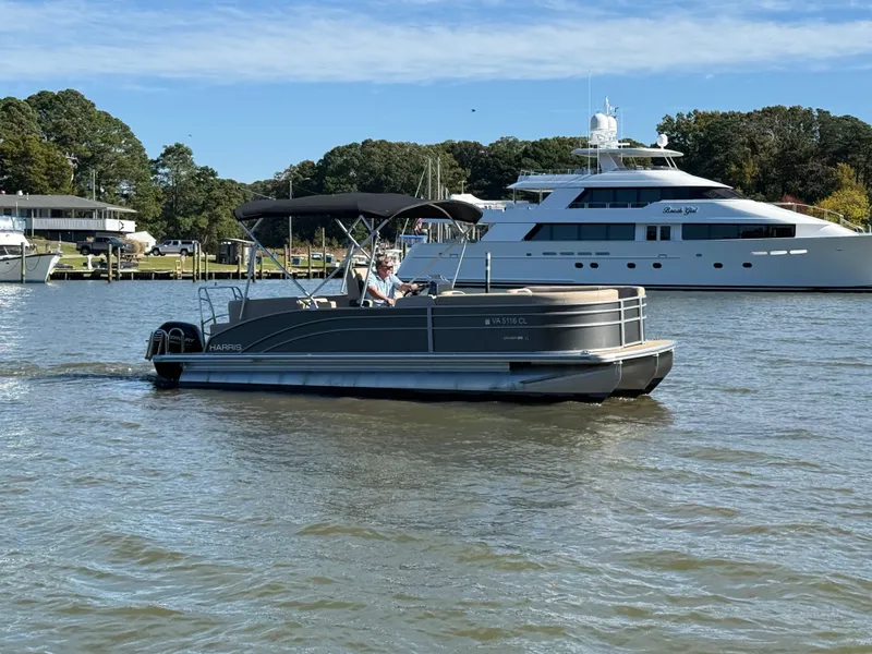 Slide: The Image of Harris Cruiser 230 2024 - 4