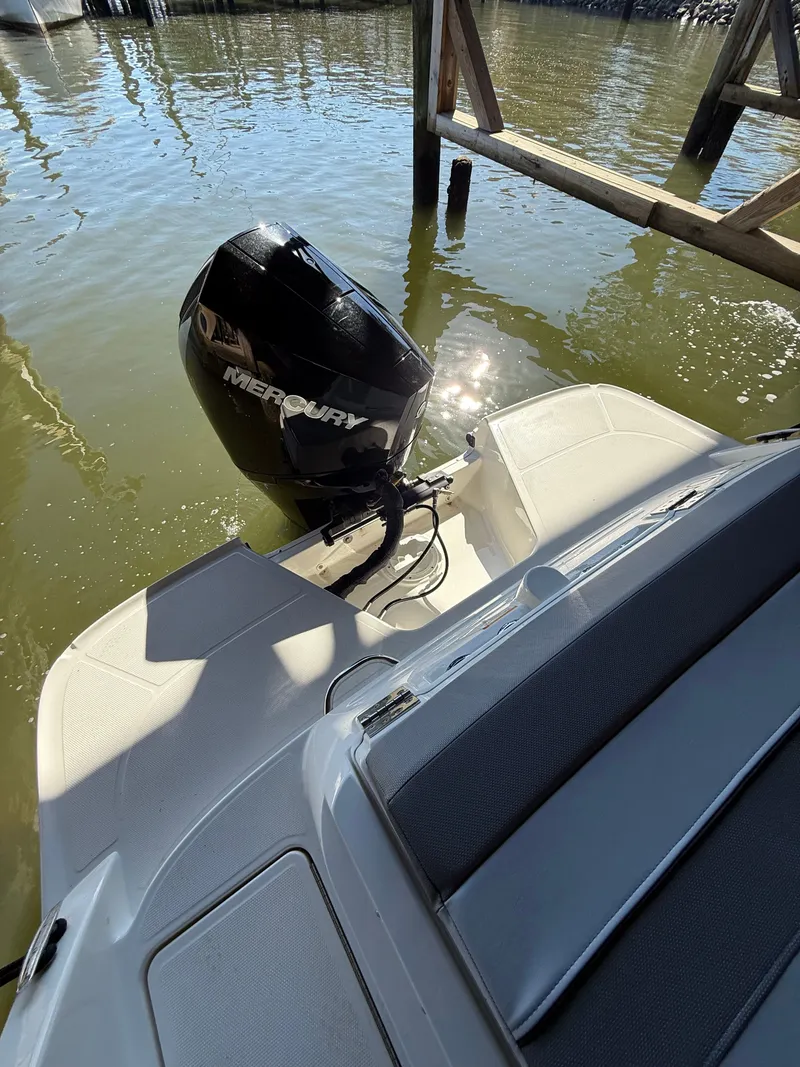 Slide: The Image of Bayliner VR6 Bowrider OB 2025 - 23