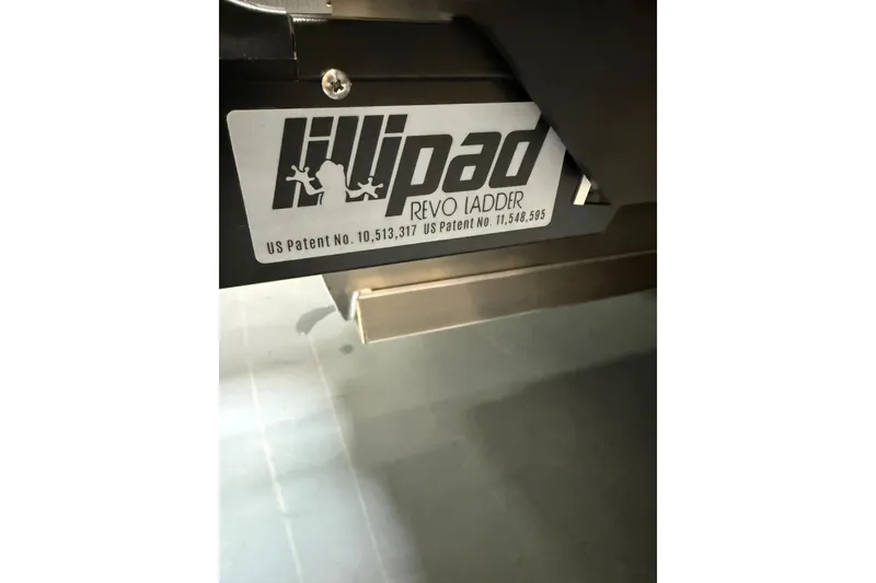 Slide: The Image of Lilypad Revo Ladder label on Sylvan L-3 CLZ DH, 2026 model. - 31