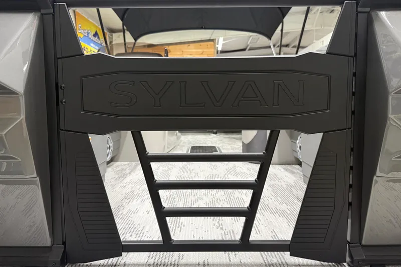 Slide: The Image of 2026 Sylvan L-3 CLZ DH boat gate with logo, showcasing modern design. - 4