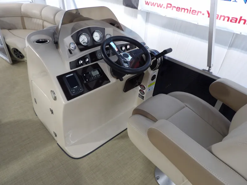 Slide: The Image of Harris CRUISER X220 2018 - 18