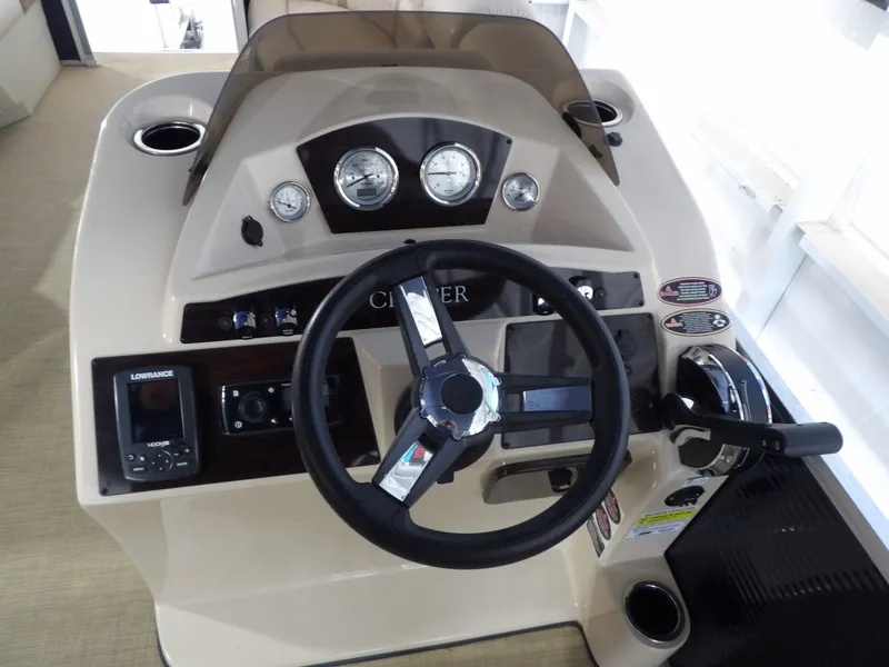 Slide: The Image of Harris CRUISER X220 2018 - 19