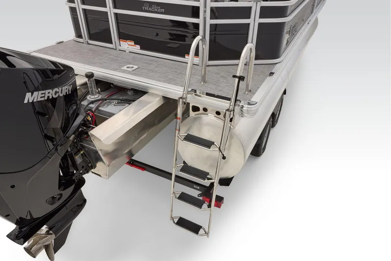 Slide: The Image of Sun Tracker Sportfish 24 XP3 2026 - 85