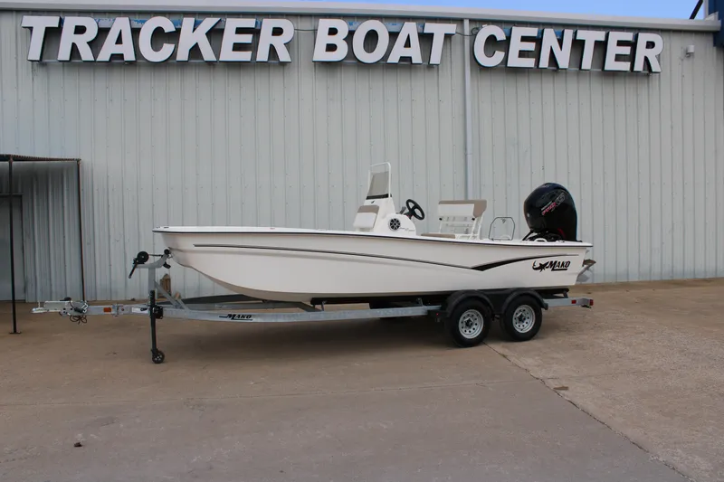 The Image of 2026 Mako Pro Skiff 19 CC boat on trailer at Tracker Boat Center. - 0