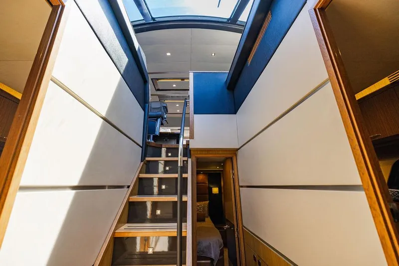 Slide: The Image of Sea Ray L650 Fly 2016 - 69