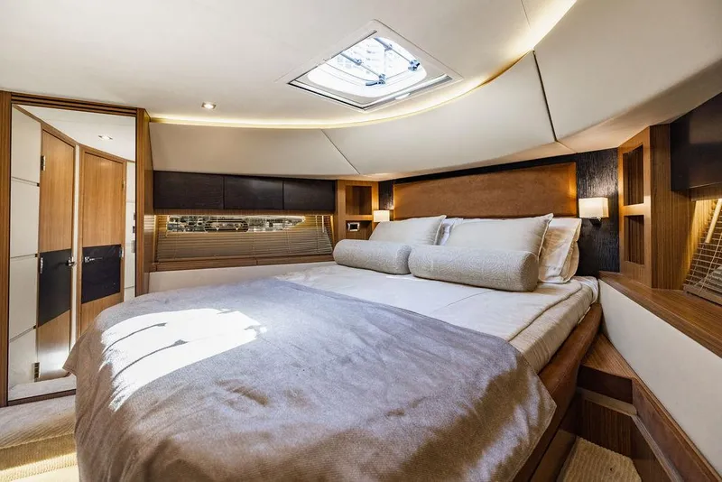 Slide: The Image of Sea Ray L650 Fly 2016 - 72