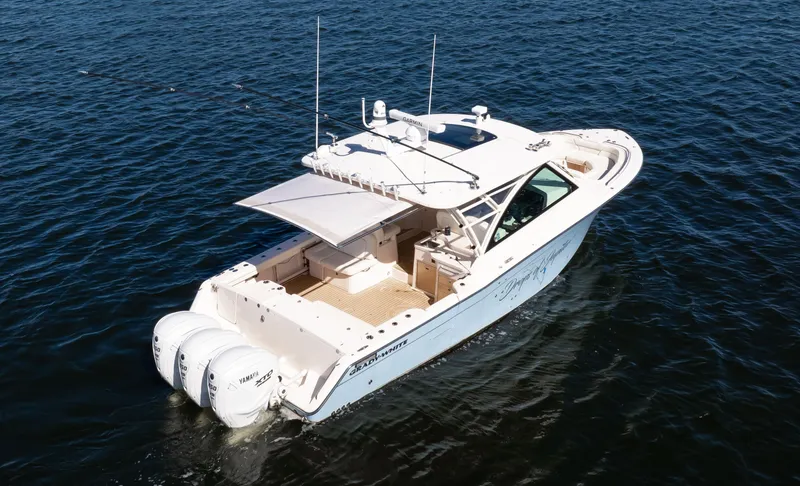 Slide: The Image of Grady-White 375 Freedom 2023 - 17