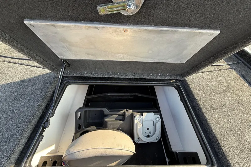 Slide: The Image of 2019 Nitro Z21 Pro boat storage compartment with open hatch and seat base. - 46