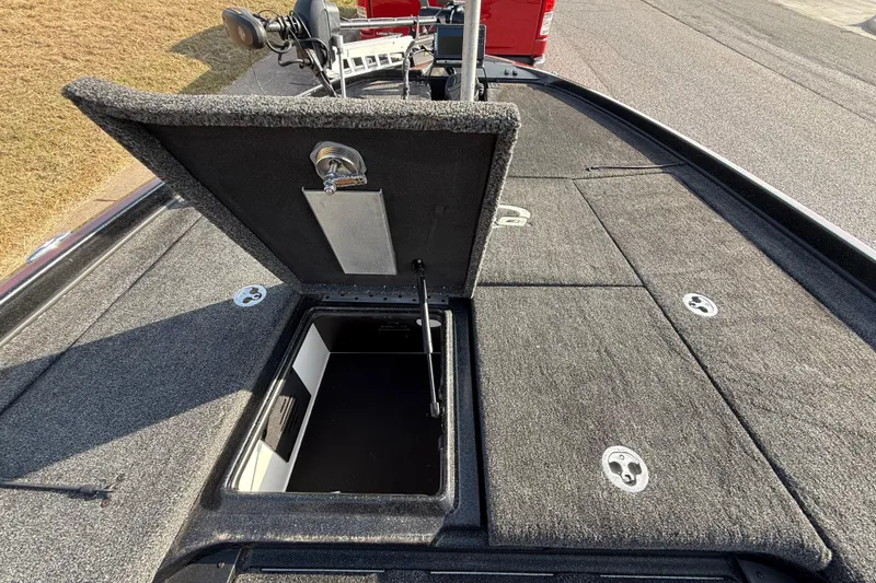 Slide: The Image of 2019 Nitro Z21 Pro boat with open storage compartment on deck. - 47