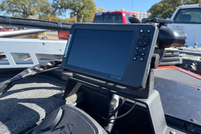 Slide: The Image of Lowrance fishfinder on 2019 Nitro Z21 Pro boat dashboard, sunny day. - 91