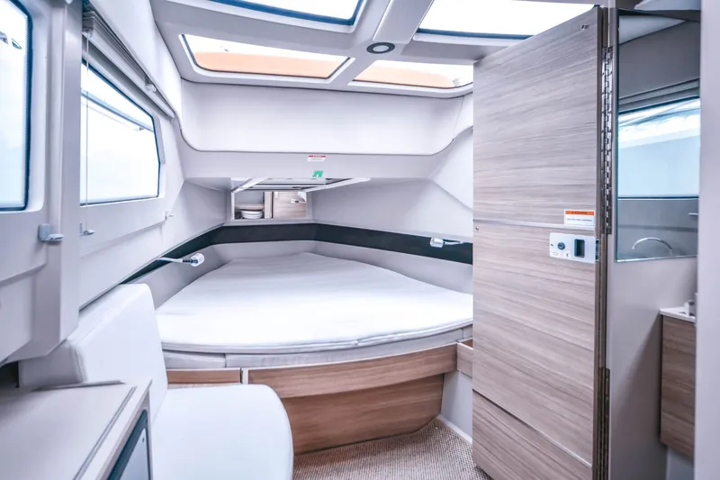 Slide: The Image of Saxdor 320 GTO 2026 - 12