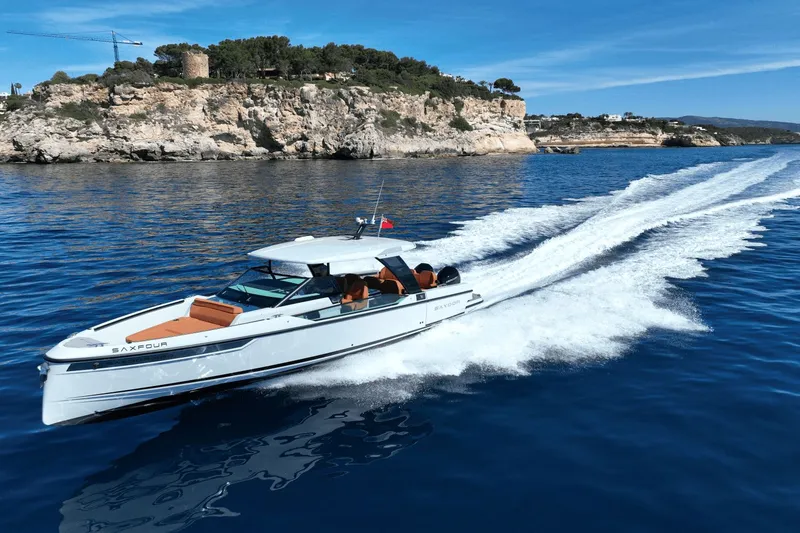 Slide: The Image of Saxdor 320 GTO 2026 - 36