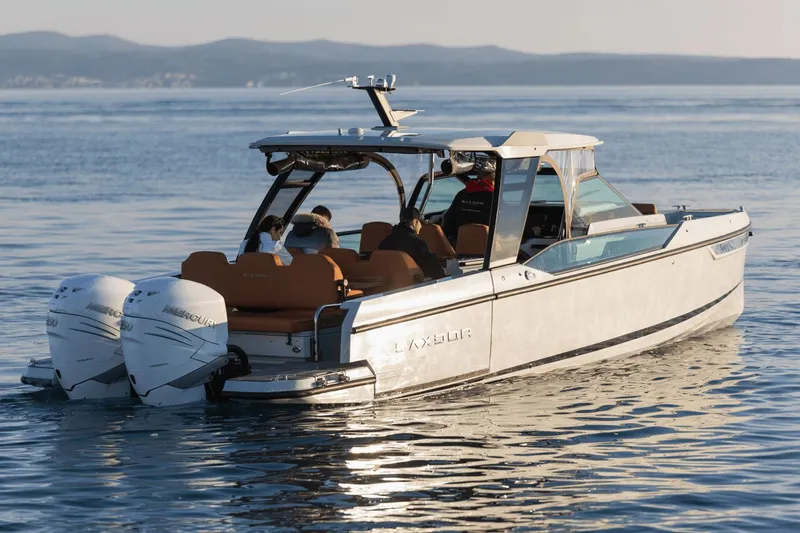 Slide: The Image of Saxdor 320 GTO 2026 - 44