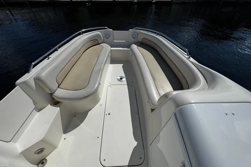 Slide: The Image of Sea Ray 240 Sundeck 1996 capacity label: 12 persons or 2000 lbs. - 19