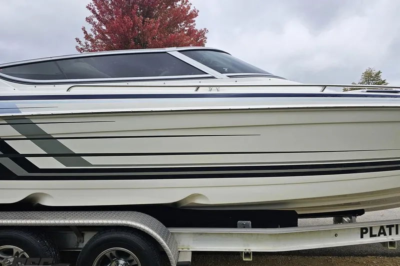 Slide: The Image of 2019 Formula 292 FASTech boat on trailer at Grand Sport Center. - 13