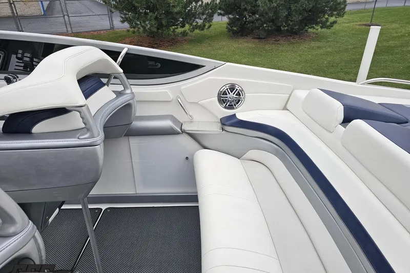 Slide: The Image of 2019 Formula 292 FASTech boat interior with sleek design and modern controls. - 35