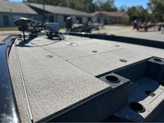 Slide: The Image of Tracker Pro Team 195 TXW Tournament Edition 2023 - 10