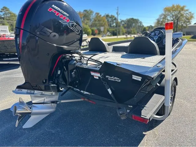 Slide: The Image of Tracker Pro Team 195 TXW Tournament Edition 2023 - 3