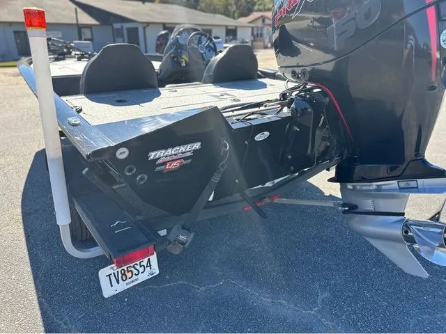 Slide: The Image of Tracker Pro Team 195 TXW Tournament Edition 2023 - 4