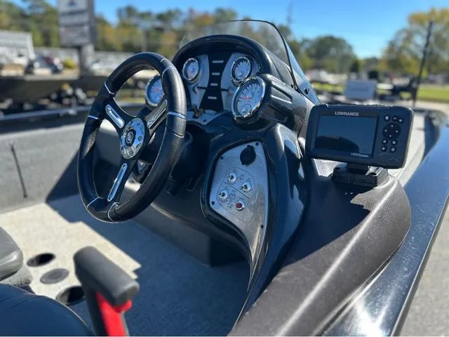 Slide: The Image of Tracker Pro Team 195 TXW Tournament Edition 2023 - 6