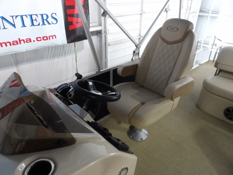 Slide: The Image of Harris CRUISER X220 2018 - 15