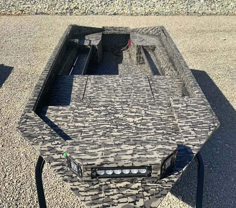 Slide: The Image of Ambush Boats 652 2026 - 7