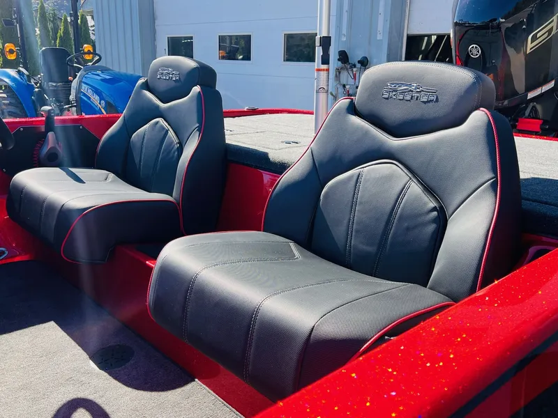 Slide: The Image of Skeeter ZX150 2026 - 13