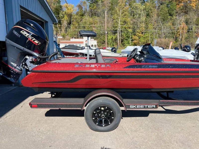 Slide: The Image of Skeeter ZX150 2026 - 14