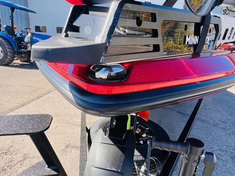 Slide: The Image of Skeeter ZX150 2026 - 30