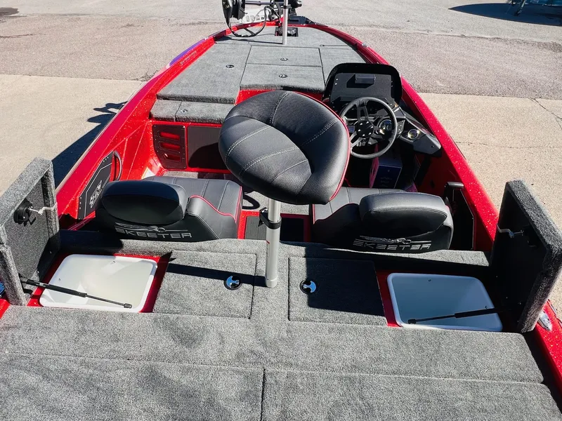 Slide: The Image of Skeeter ZX150 2026 - 42