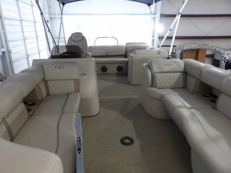 Slide: The Image of Harris CRUISER X220 2018 - 10