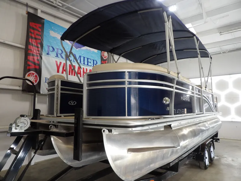 Slide: The Image of Harris CRUISER X220 2018 - 3