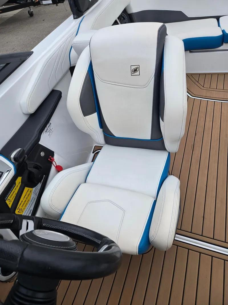 Slide: The Image of Nautique Super Air Nautique GS22 2019 - 13