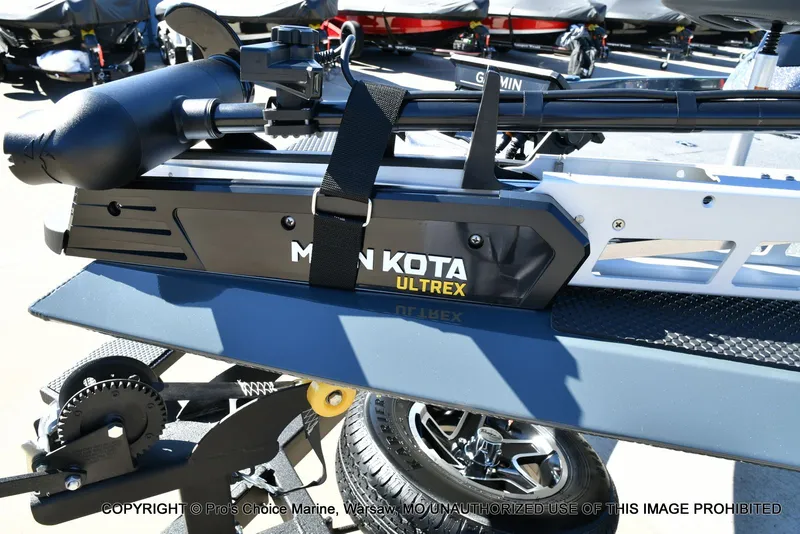 Slide: The Image of Ranger RT188P Garmin Livescope Cup Equipped 2026 - 10