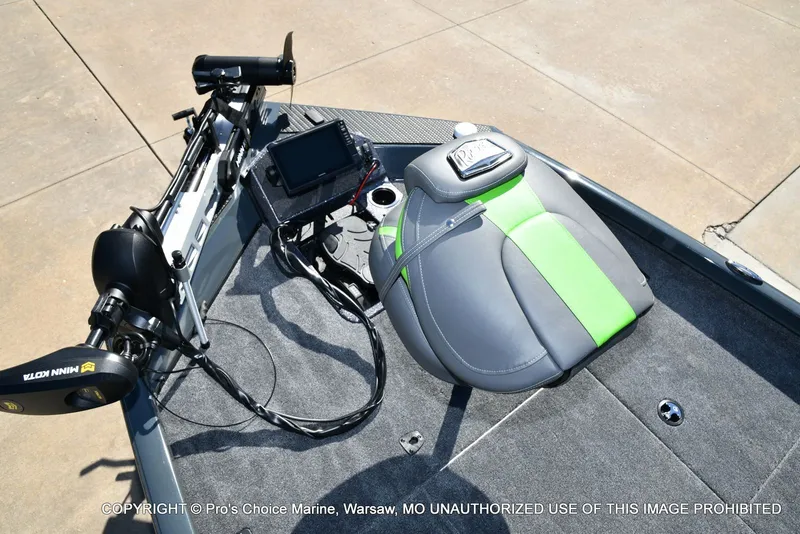 Slide: The Image of Ranger RT188P Garmin Livescope Cup Equipped 2026 - 12