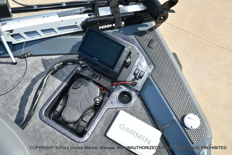 Slide: The Image of Ranger RT188P Garmin Livescope Cup Equipped 2026 - 14