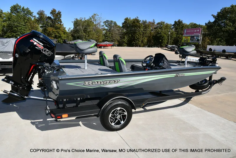 Slide: The Image of Ranger RT188P Garmin Livescope Cup Equipped 2026 - 21