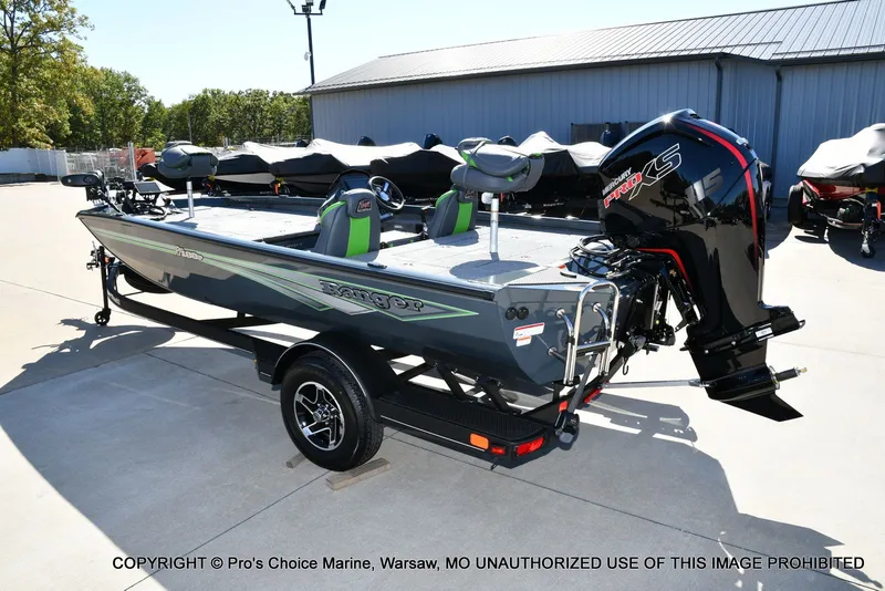 Slide: The Image of Ranger RT188P Garmin Livescope Cup Equipped 2026 - 25