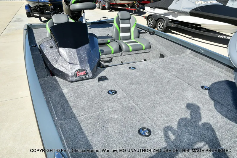 Slide: The Image of Ranger RT188P Garmin Livescope Cup Equipped 2026 - 34