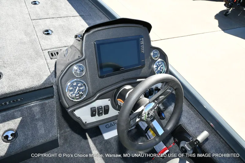 Slide: The Image of Ranger RT188P Garmin Livescope Cup Equipped 2026 - 42