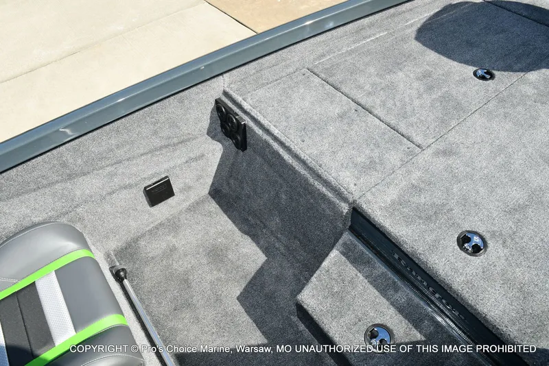 Slide: The Image of Ranger RT188P Garmin Livescope Cup Equipped 2026 - 46