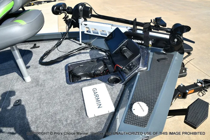 Slide: The Image of Ranger RT188P Garmin Livescope Cup Equipped 2026 - 5