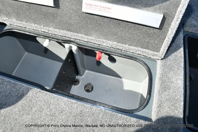 Slide: The Image of Ranger RT188P Garmin Livescope Cup Equipped 2026 - 63