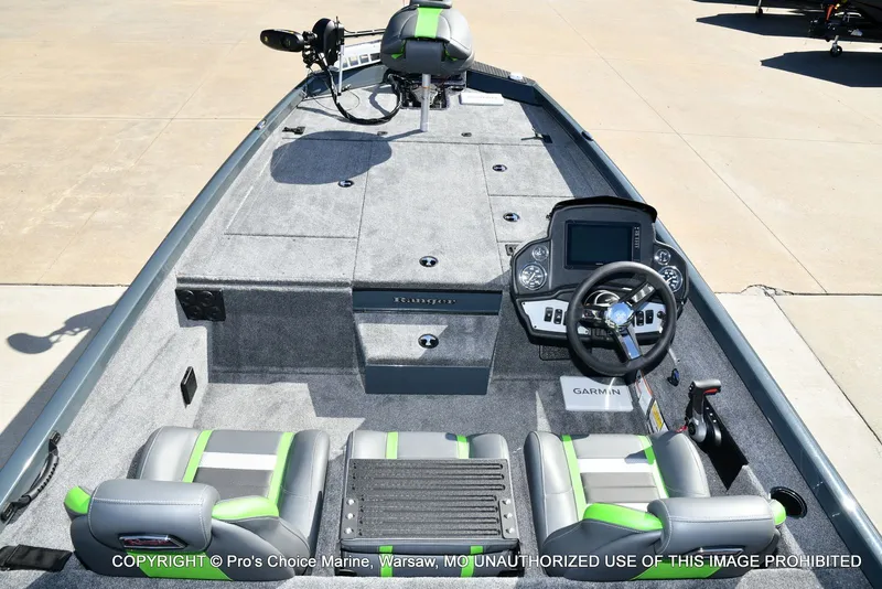 Slide: The Image of Ranger RT188P Garmin Livescope Cup Equipped 2026 - 75