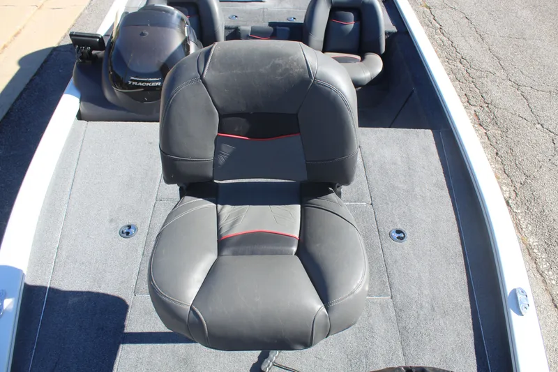 Slide: The Image of Tracker Pro Team 195 TXW 2023 - 14