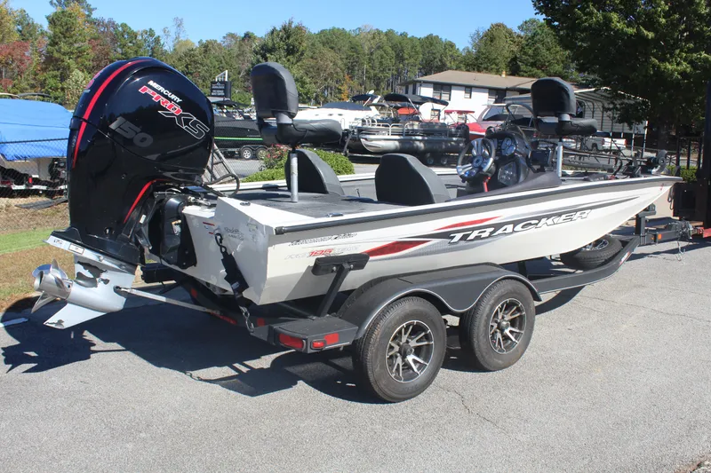 Slide: The Image of Tracker Pro Team 195 TXW 2023 - 7